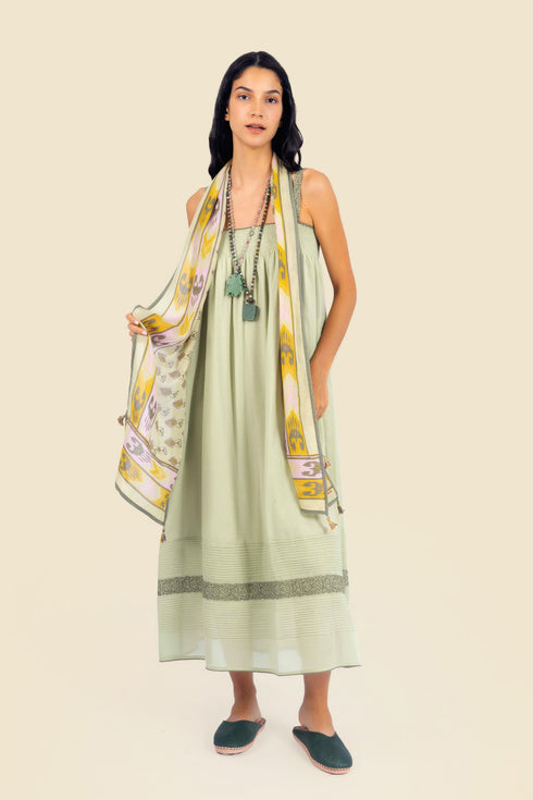 Scarf in printed cotton gauze with tassels